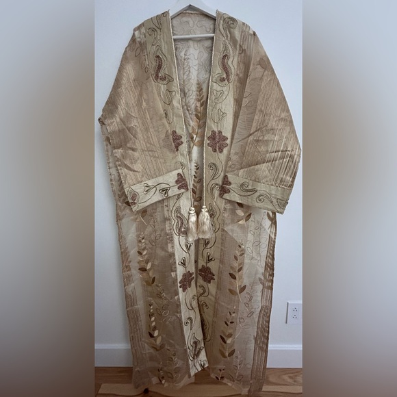 Lebanese brand - Picture 3 of 3